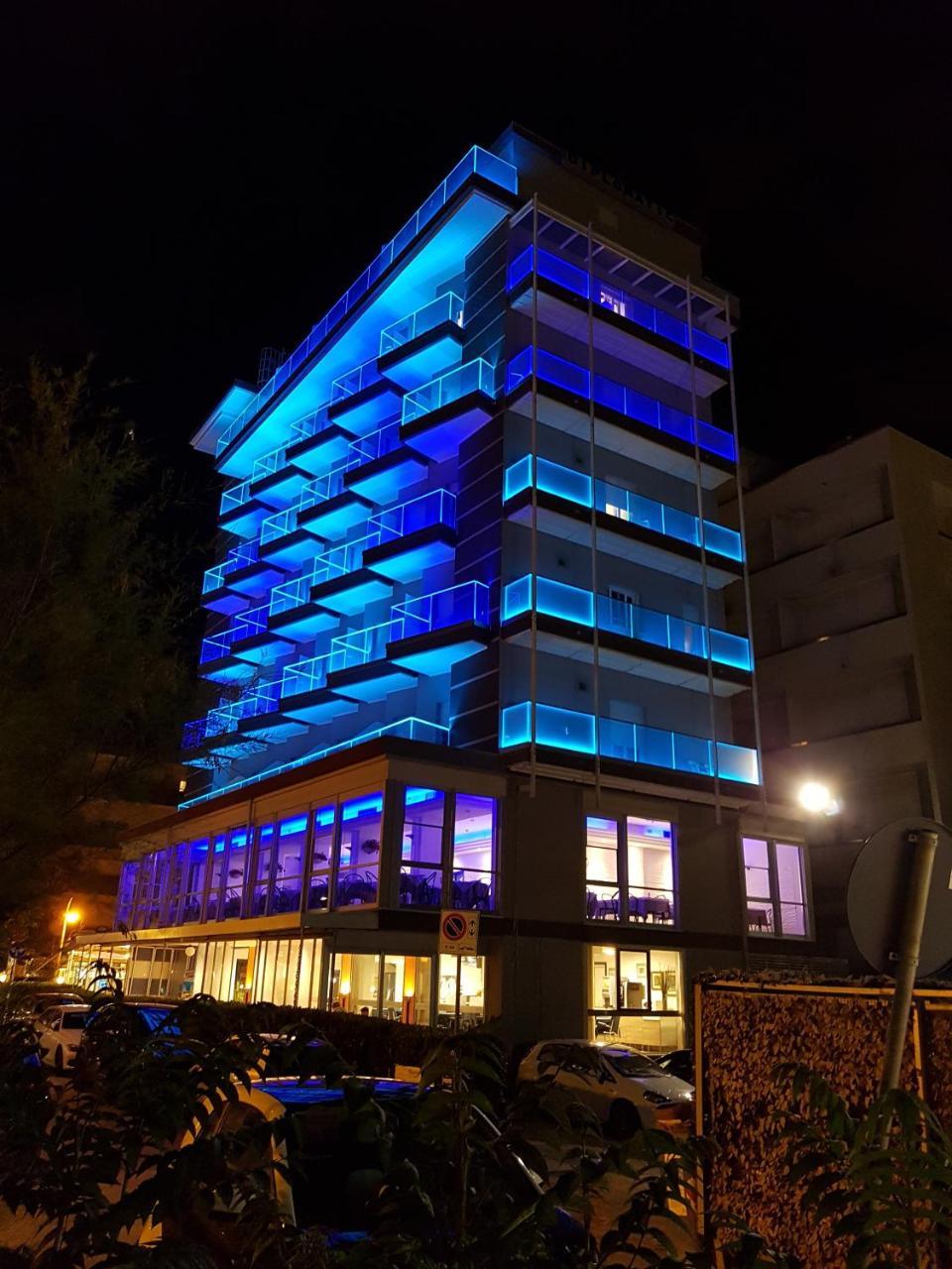 Hotel Diplomatic Riccione Eksteriør billede